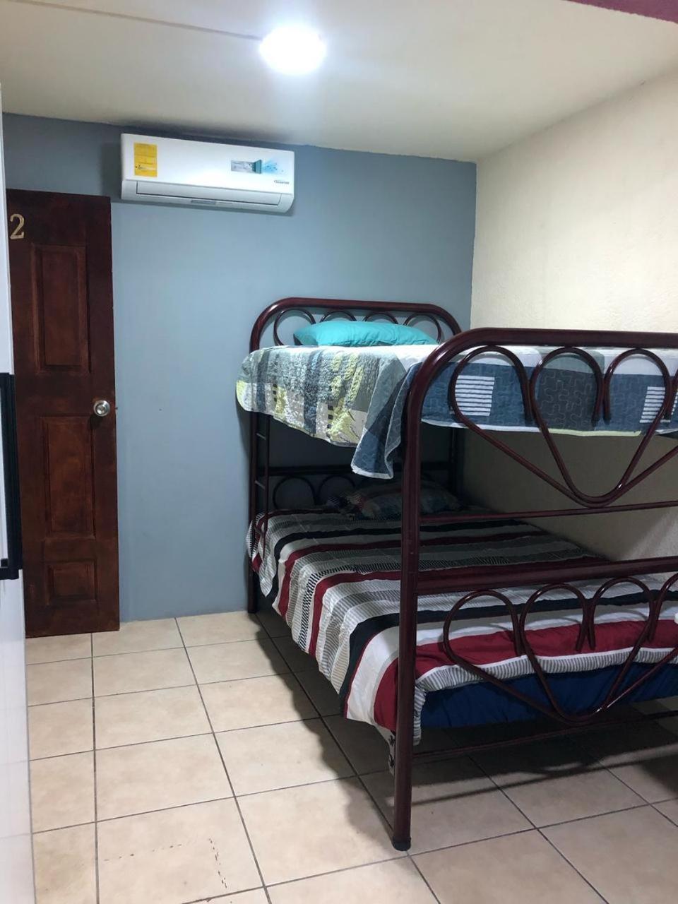Comfort Home Escalon 圣萨尔瓦多 外观 照片